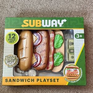 Sandwich Playset for Kids - Green, Brown, Red